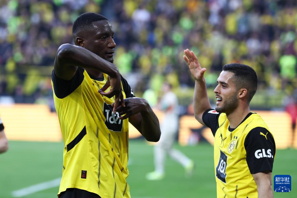  门兴格拉德巴赫200001赛季 